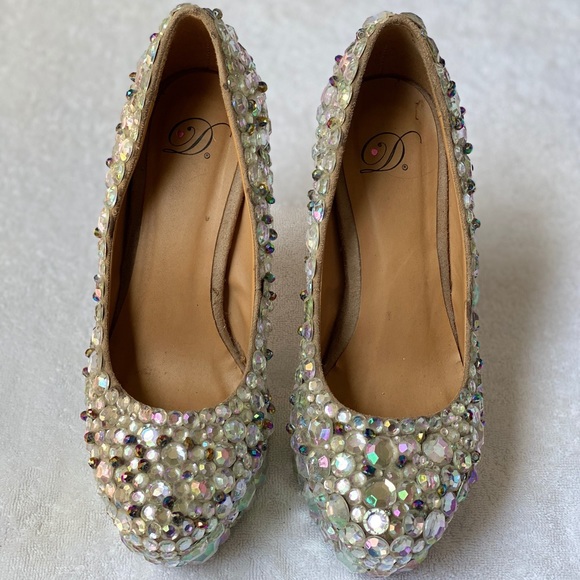 Beaded handmade  Crystal Handmade Heel Pumps - Picture 2 of 8